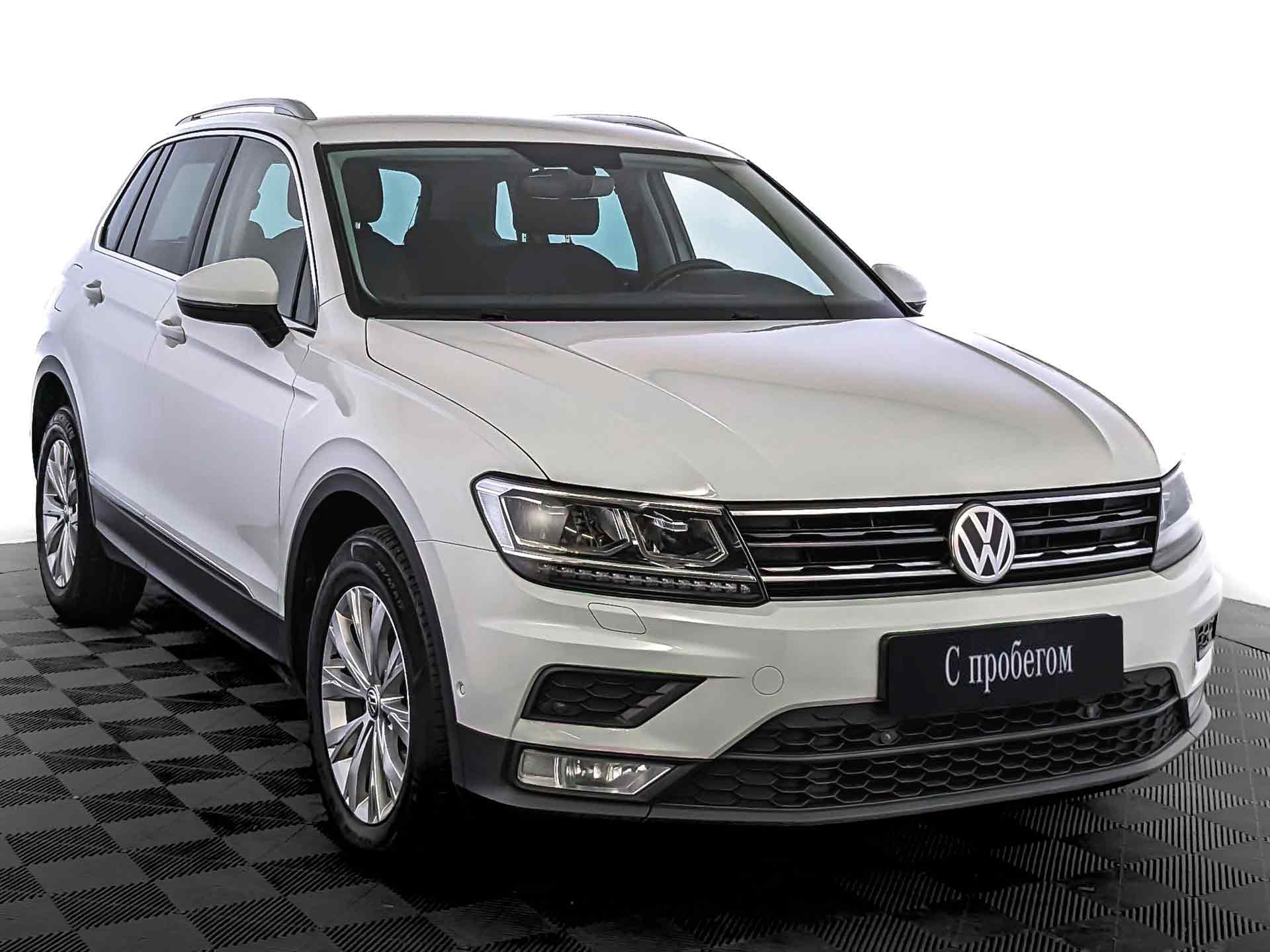 Volkswagen Tiguan Белый, 2017, 149 199 км