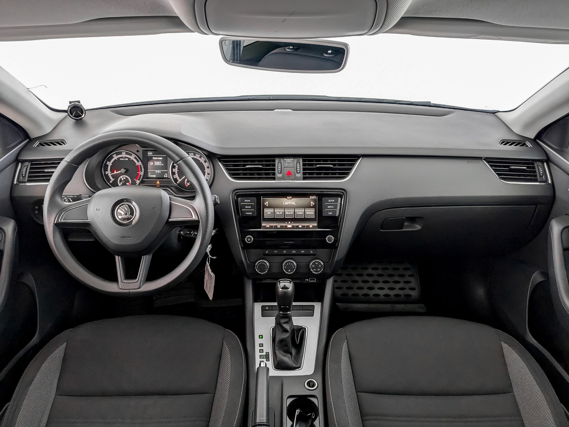 Skoda Octavia Белый, 2019, 115 441 км