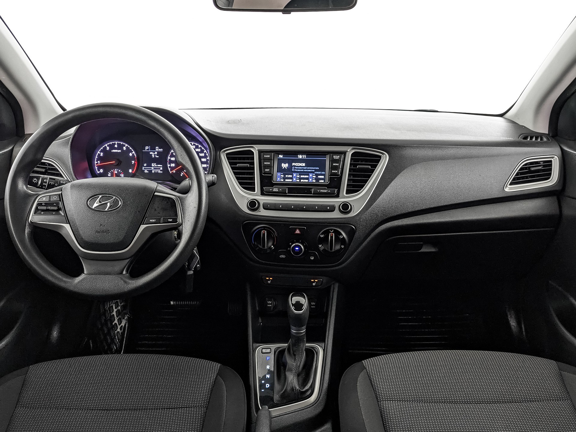 Hyundai Solaris Серебристый, 2019, 87 771 км