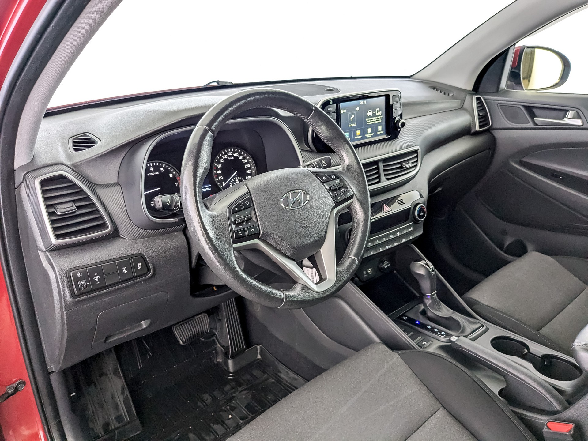 Hyundai Tucson Красный, 2019, 50 328 км