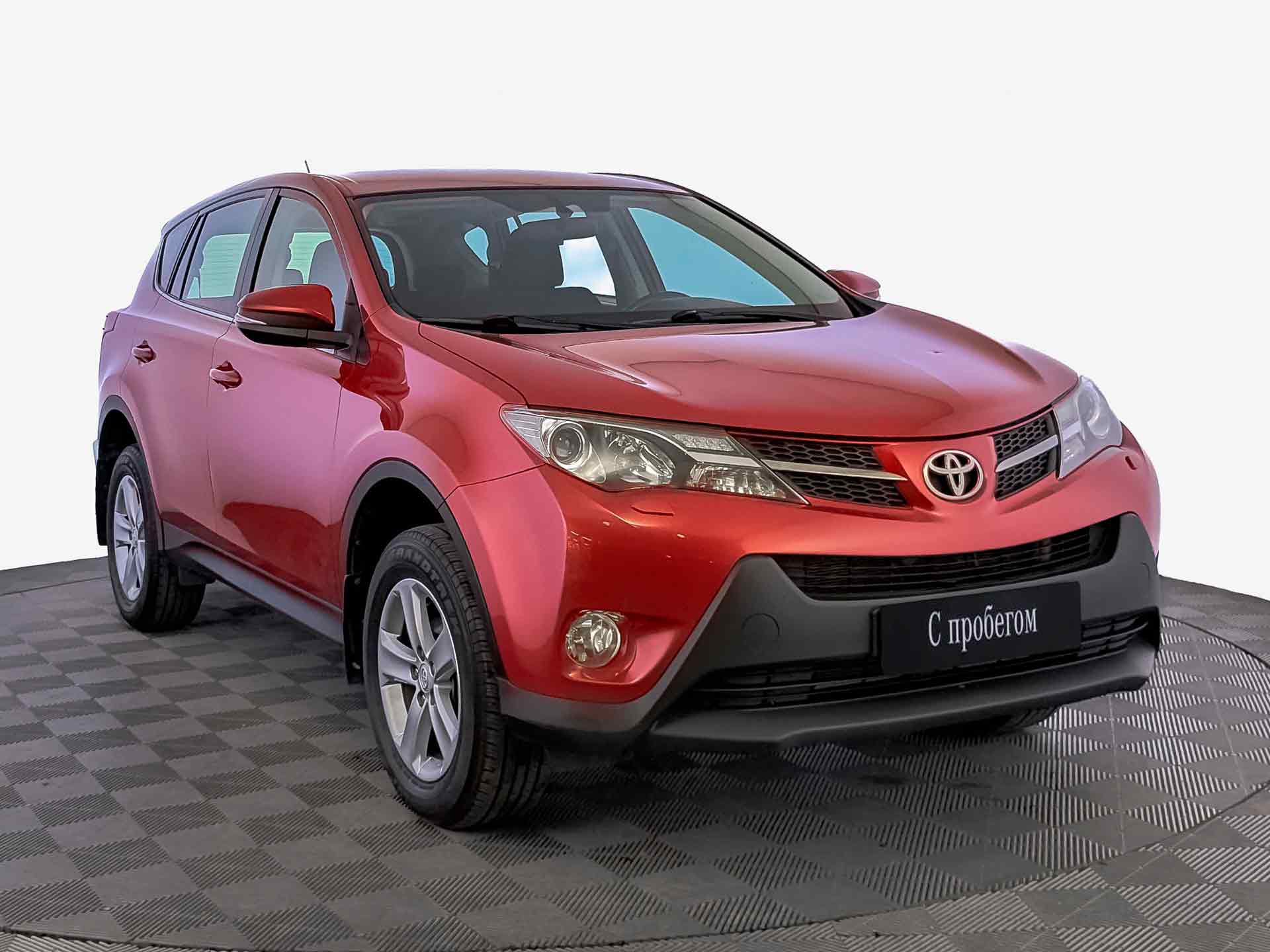 Toyota RAV4 Красный, 2013, 83 743 км