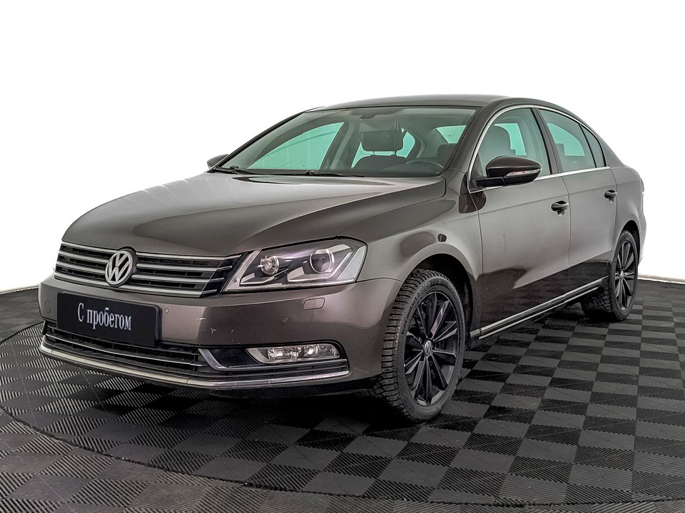 Volkswagen Passat Коричневый, 2013, 149 437 км