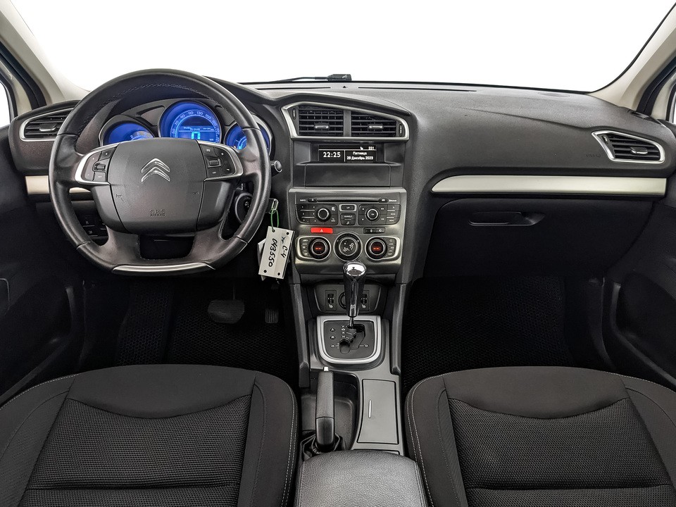 Citroen C4 белый, 2014, 167 959 км