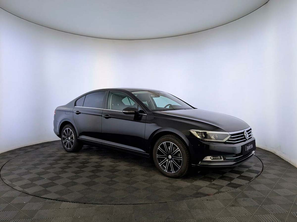 Volkswagen Passat Черный, 2015, 124 124 км