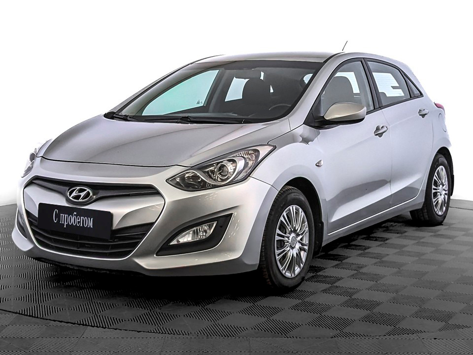 Hyundai i30 Серебристый, 2014, 136 437 км