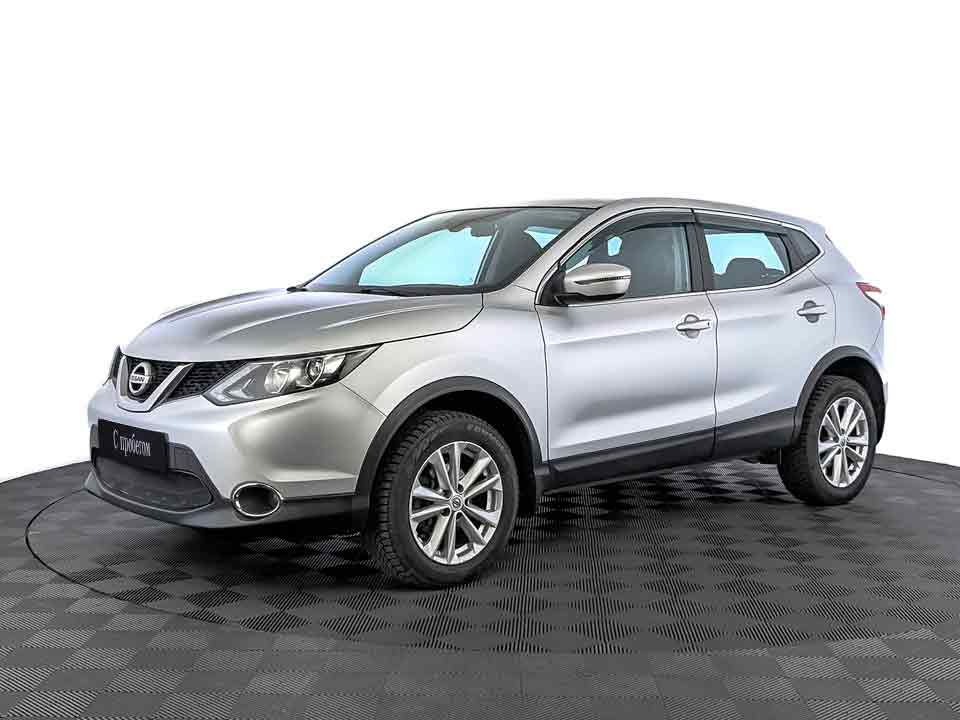 Nissan Qashqai Серебряный, 2017, 62 648 км