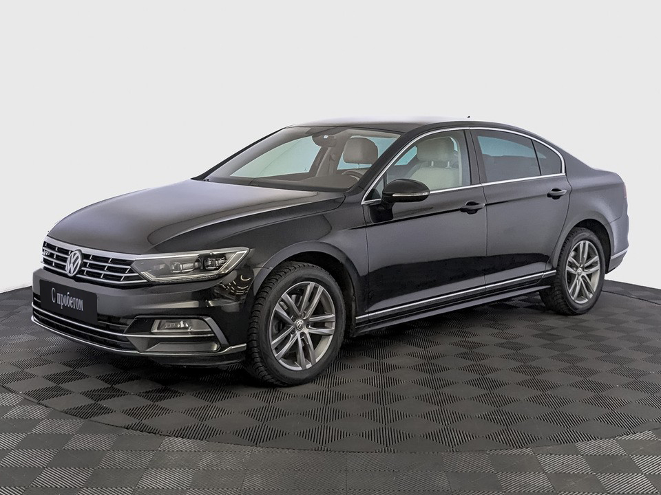 Volkswagen Passat Черный, 2017, 125 777 км