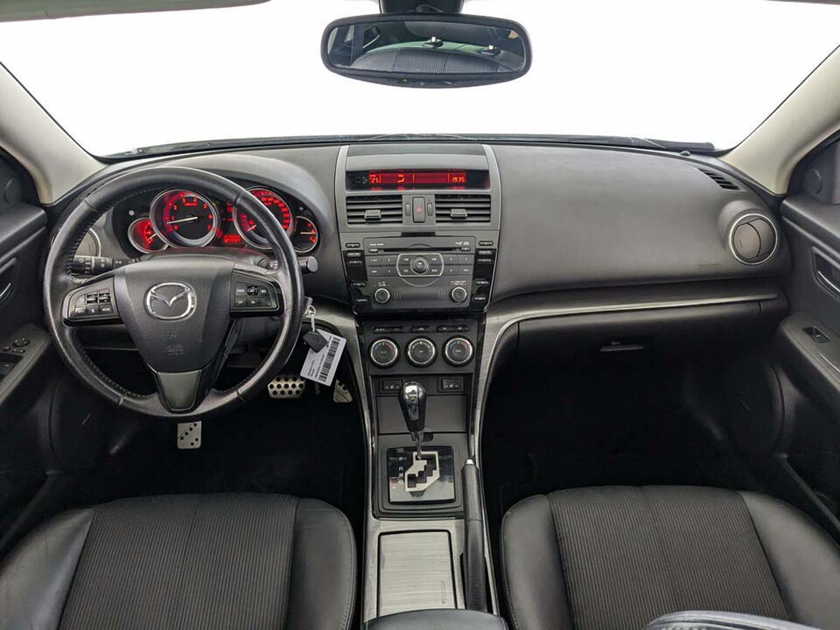 Mazda 6 Белый, 2012, 217 539 км