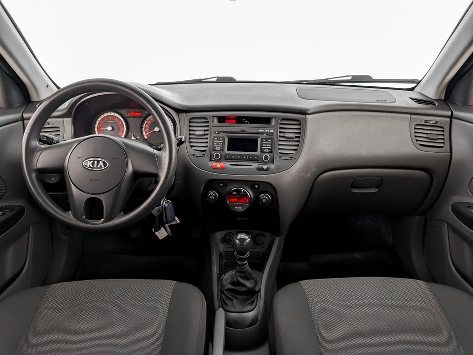 Kia Rio Оранжевый, 2011, 241 260 км