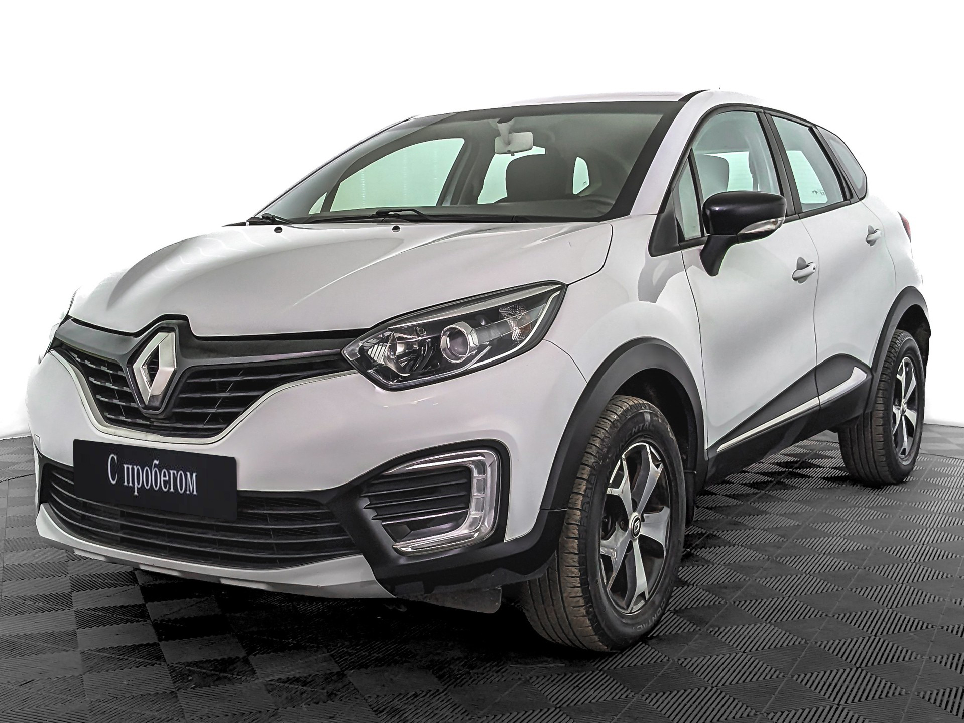 Renault Kaptur Белый, 2019, 92 137 км