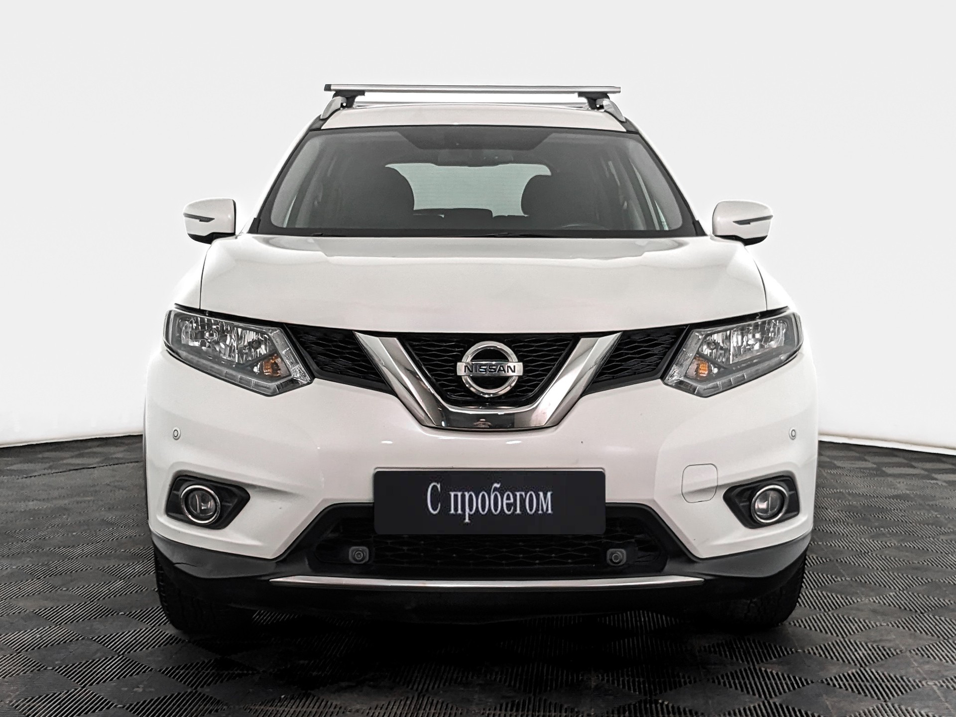 Nissan X-Trail белый, 2018, 138 008 км