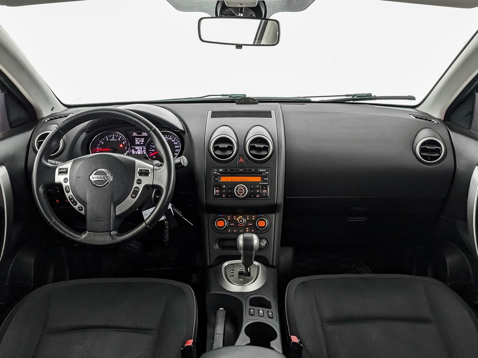 Nissan Qashqai Серебряный, 2012, 93 611 км