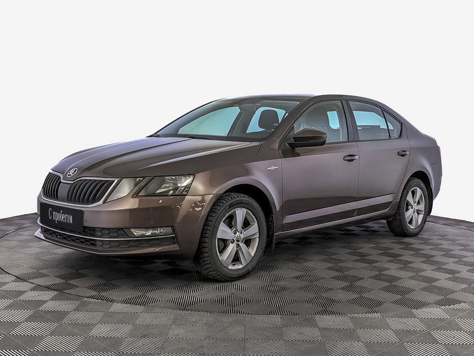 Skoda Octavia Коричневый, 2018, 138 599 км