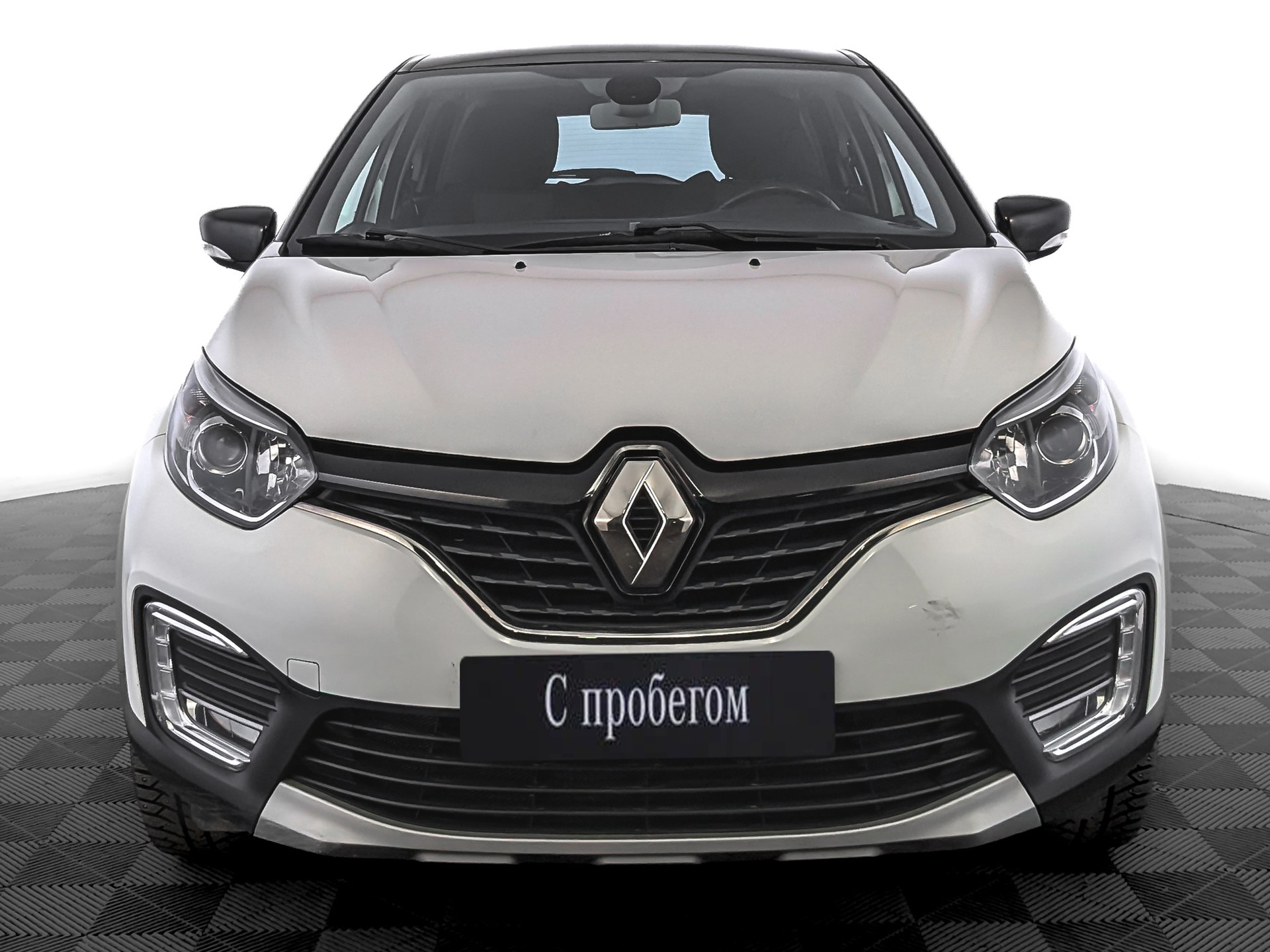 Renault Kaptur Белый, 2017, 60 614 км