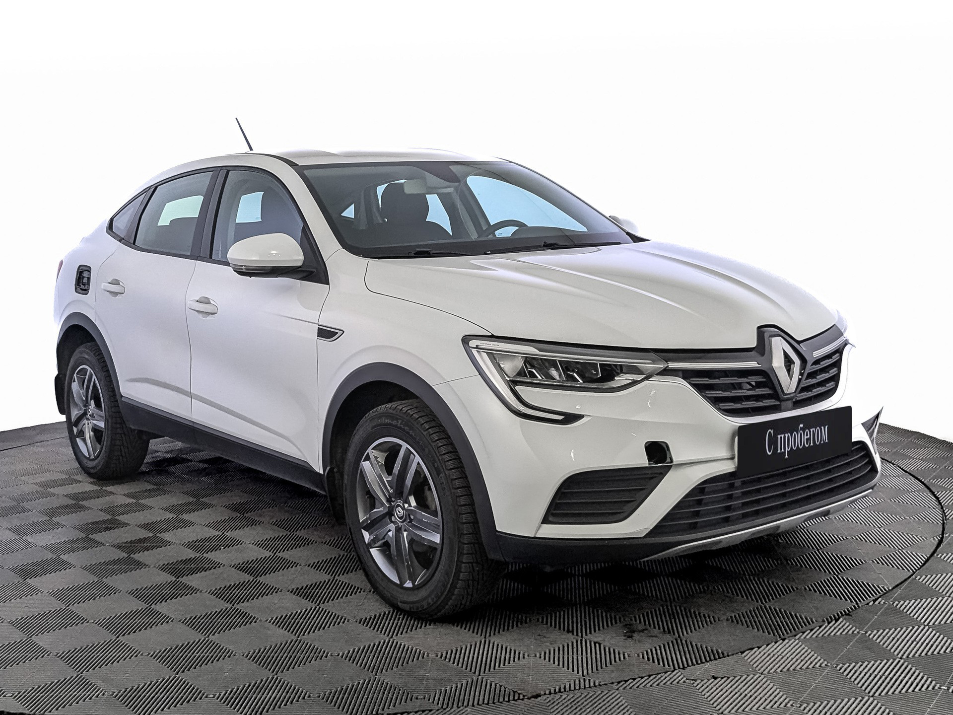 Renault Arkana Белый, 2021, 129 574 км