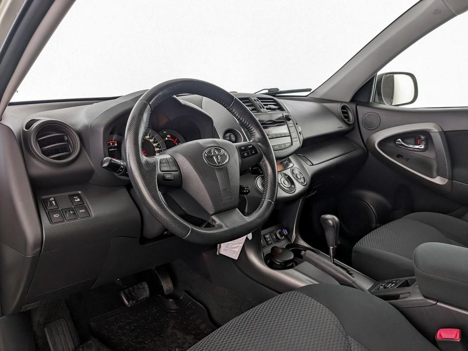 Toyota RAV4 Бежевый, 2011, 139 015 км