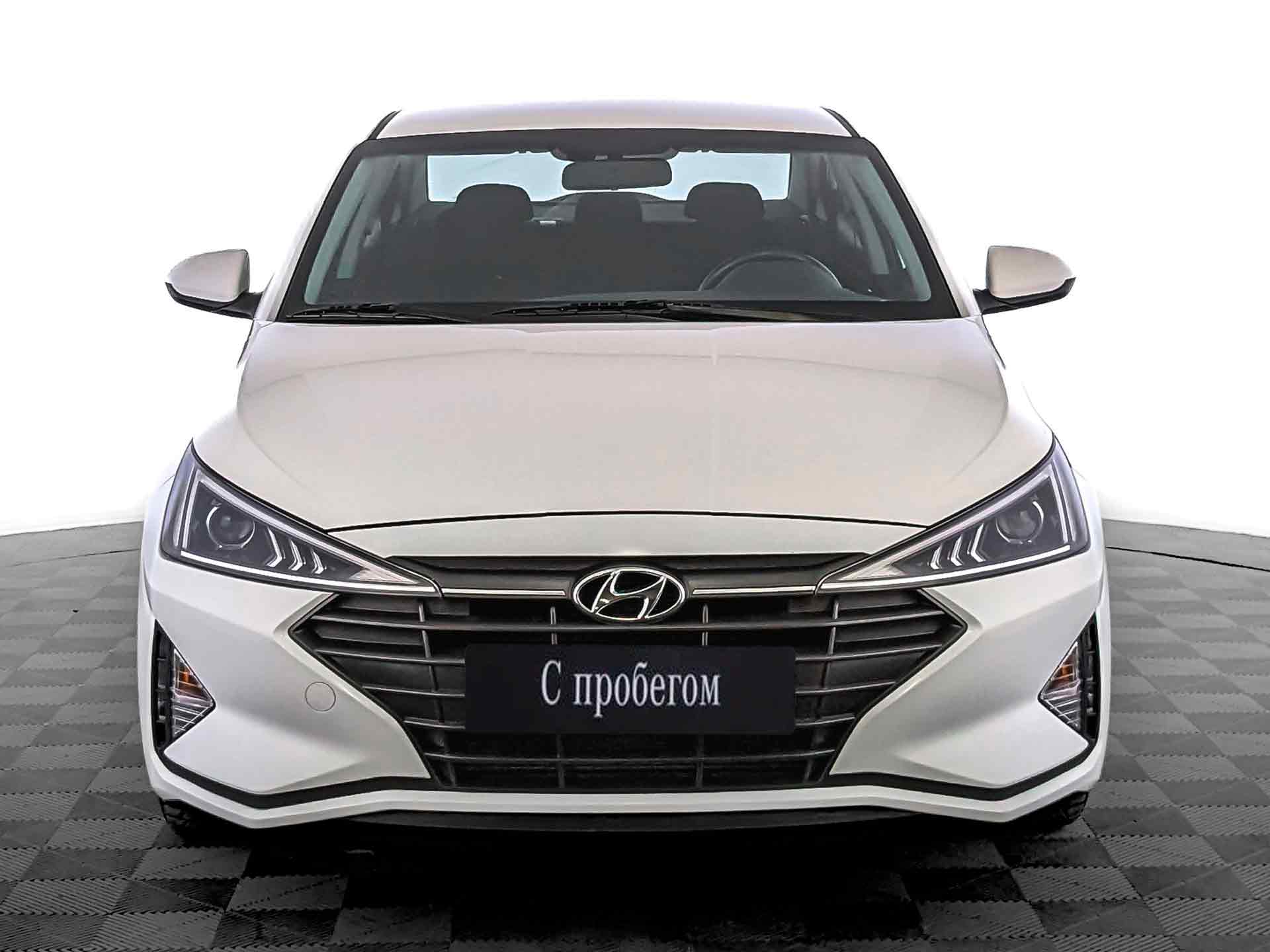 Hyundai Elantra Белый, 2020, 71 482 км