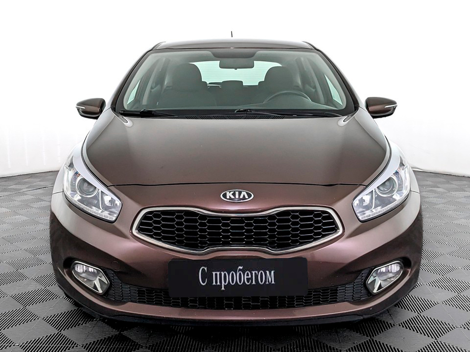 Kia Ceed Коричневый, 2015, 58 113 км