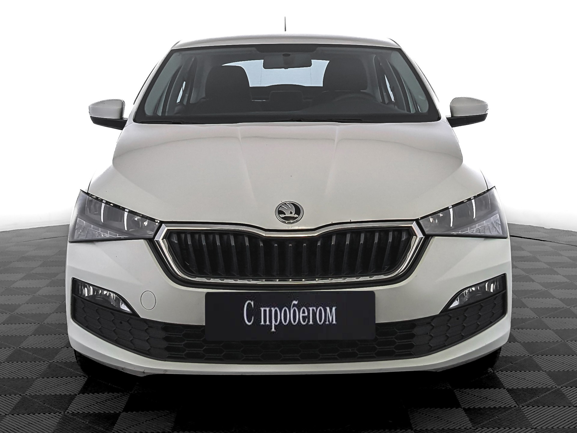 Skoda Rapid Белый, 2020, 175 525 км