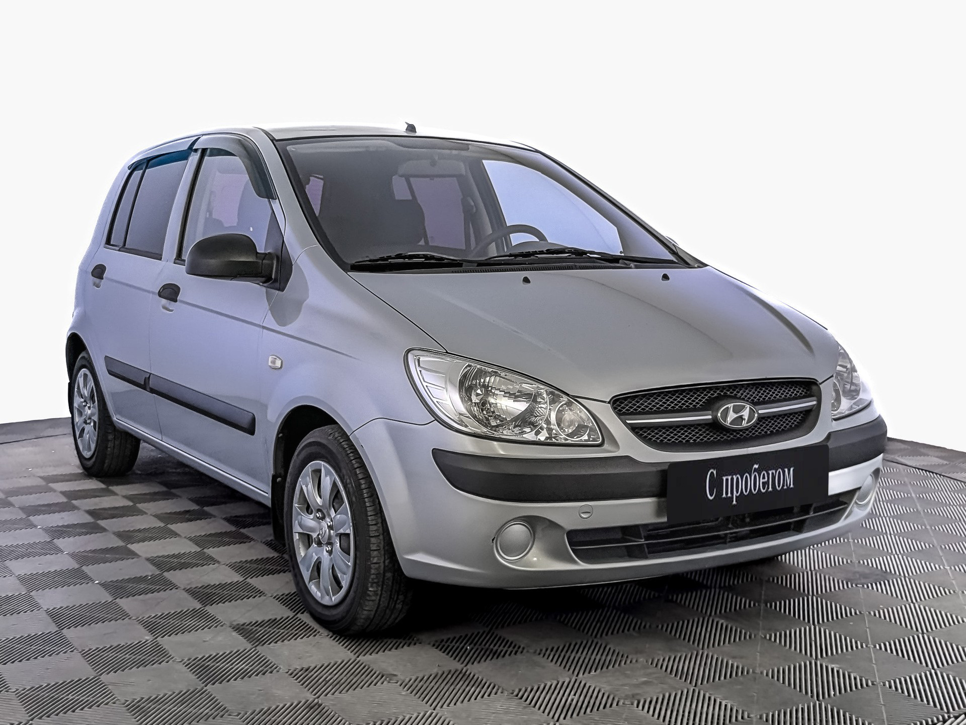 Hyundai Getz Серебристый, 2009, 85 806 км