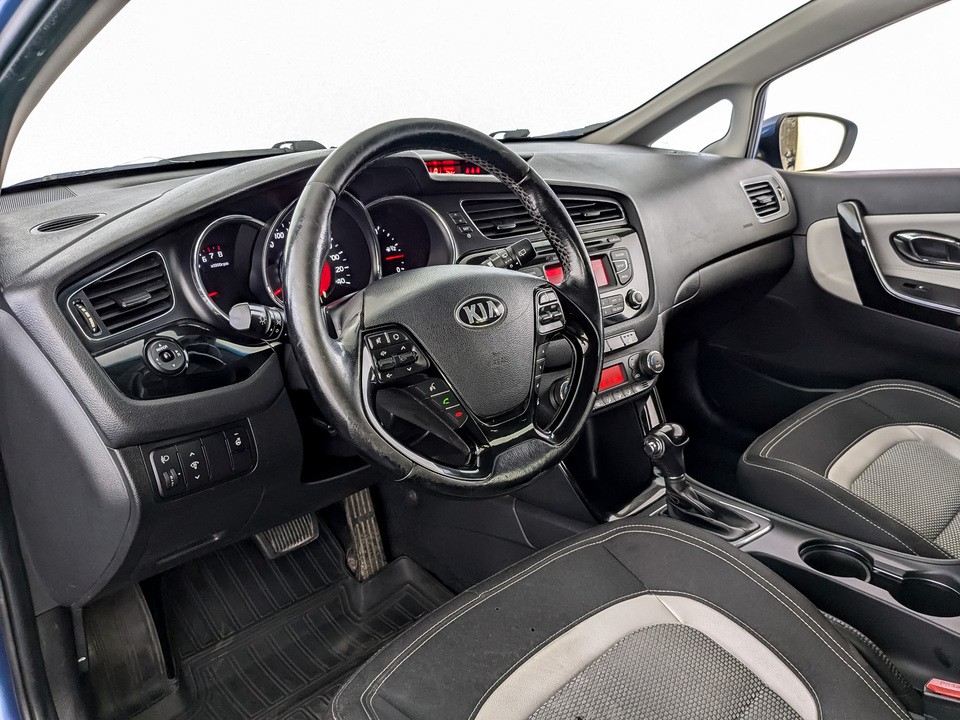 Kia Ceed Синий, 2013, 106 402 км