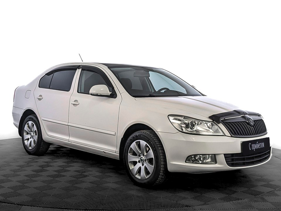 Skoda Octavia Белый, 2012, 208 577 км