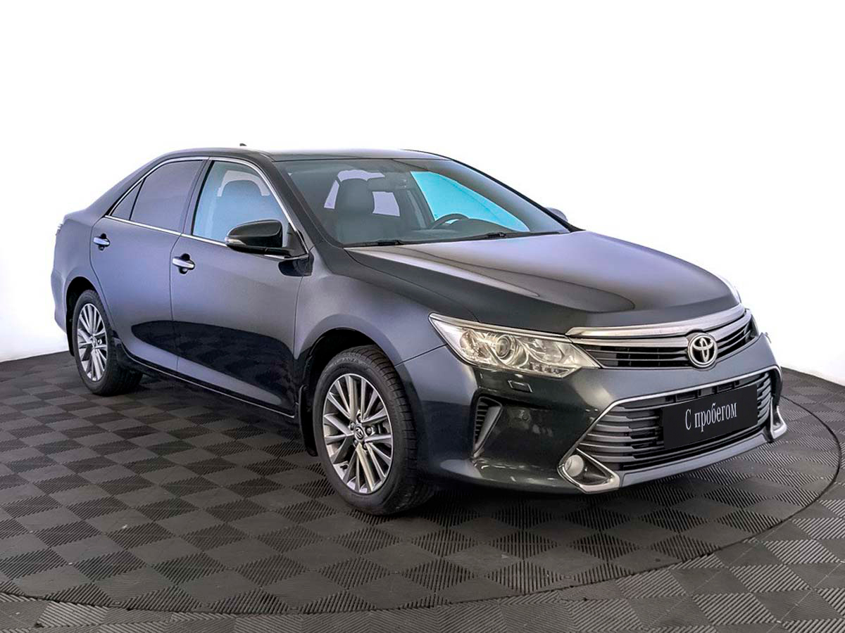 Toyota Camry Черный, 2016, 137 143 км