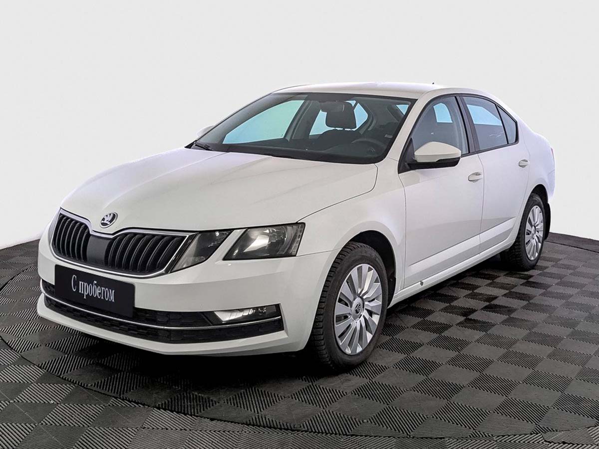 Skoda Octavia Белый, 2017, 144 758 км