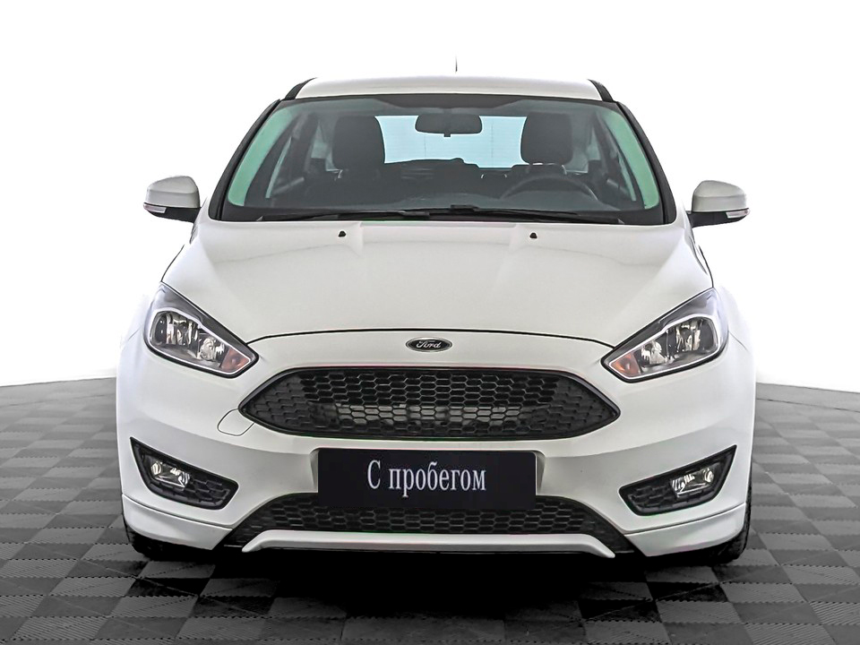 Ford Focus белый, 2018, 51 216 км