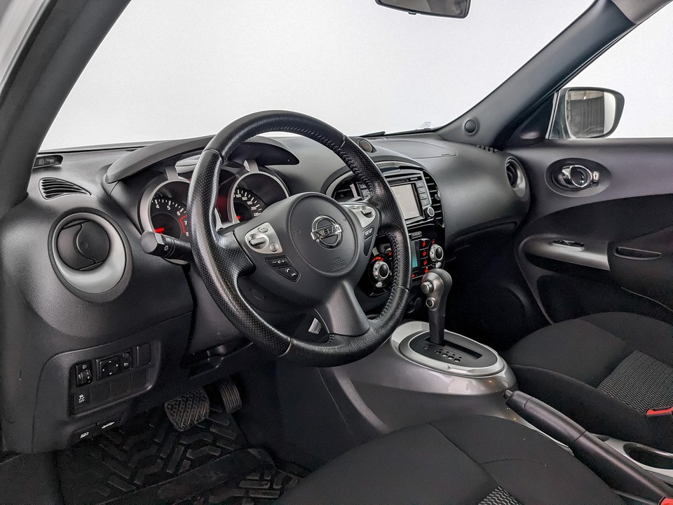 Nissan Juke Белый, 2014, 91 997 км