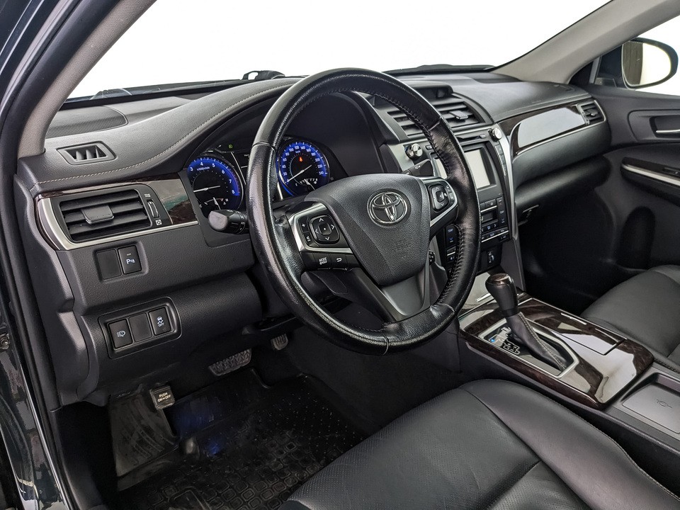 Toyota Camry Черный, 2015, 89 826 км