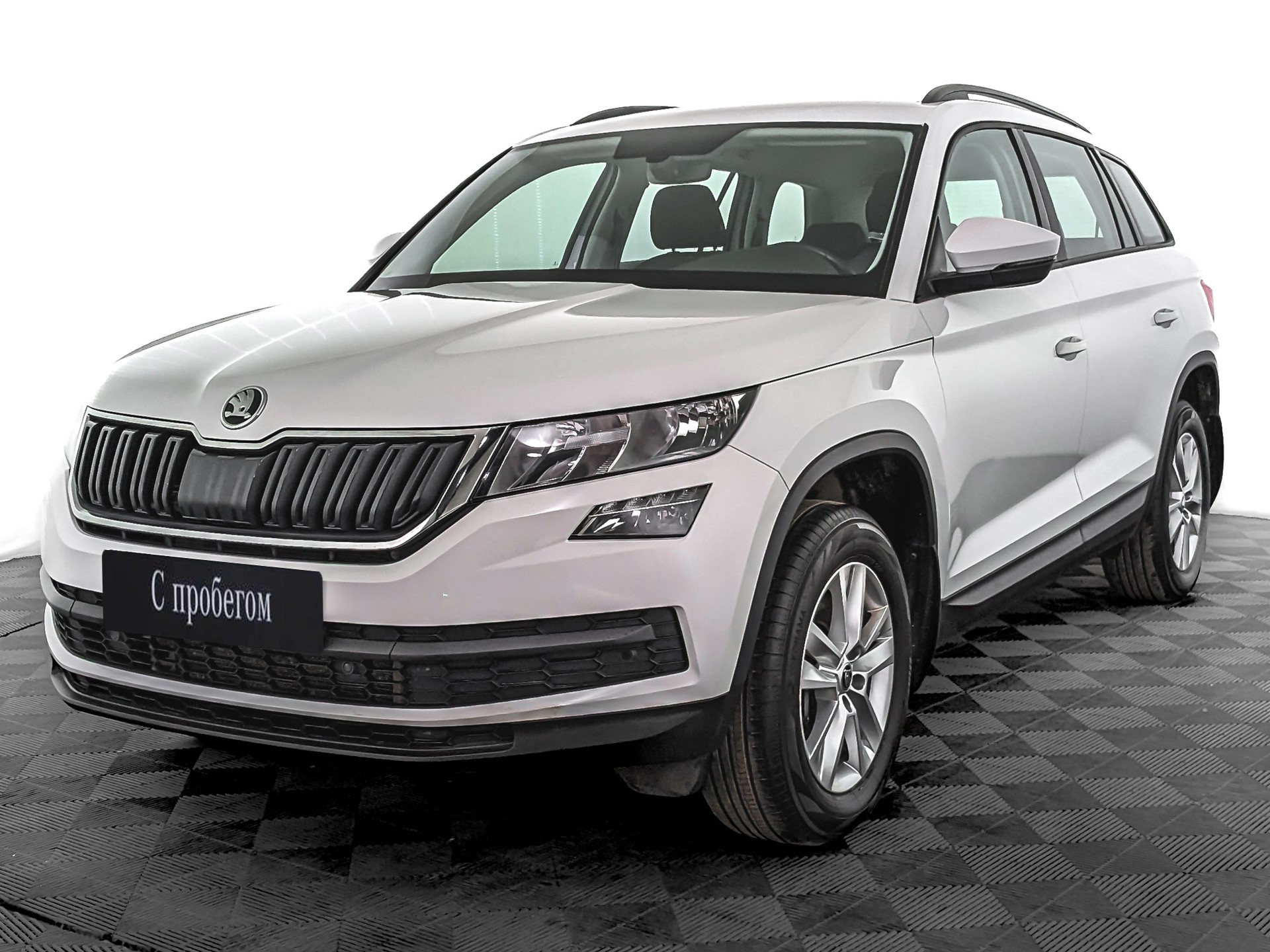 Skoda Kodiaq Белый, 2021, 42 945 км