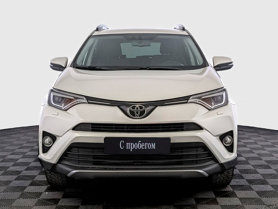 Toyota RAV4 Белый, 2018, 139 740 км