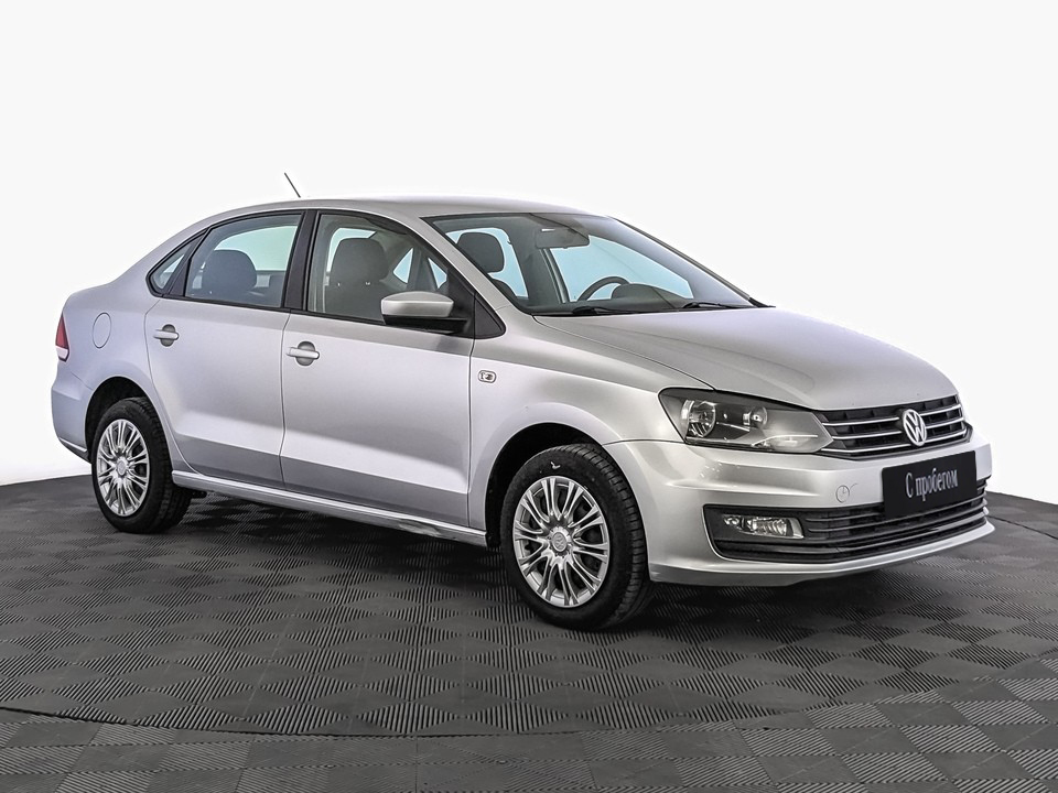 Volkswagen Polo Серебряный, 2017, 151 887 км