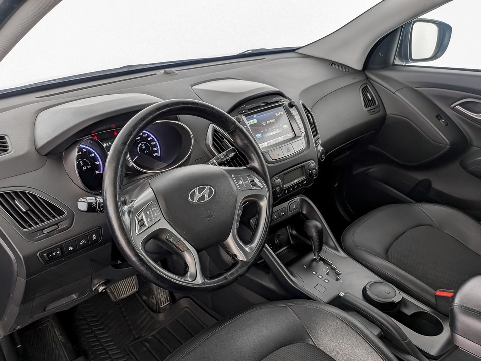 Hyundai ix35 Черный, 2013, 104 418 км