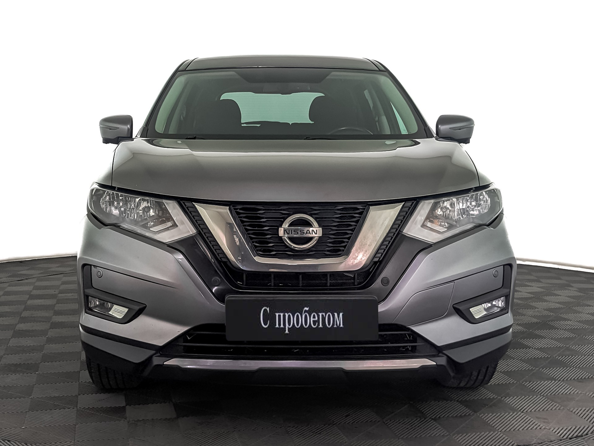 Nissan X-Trail серый, 2018, 159 408 км