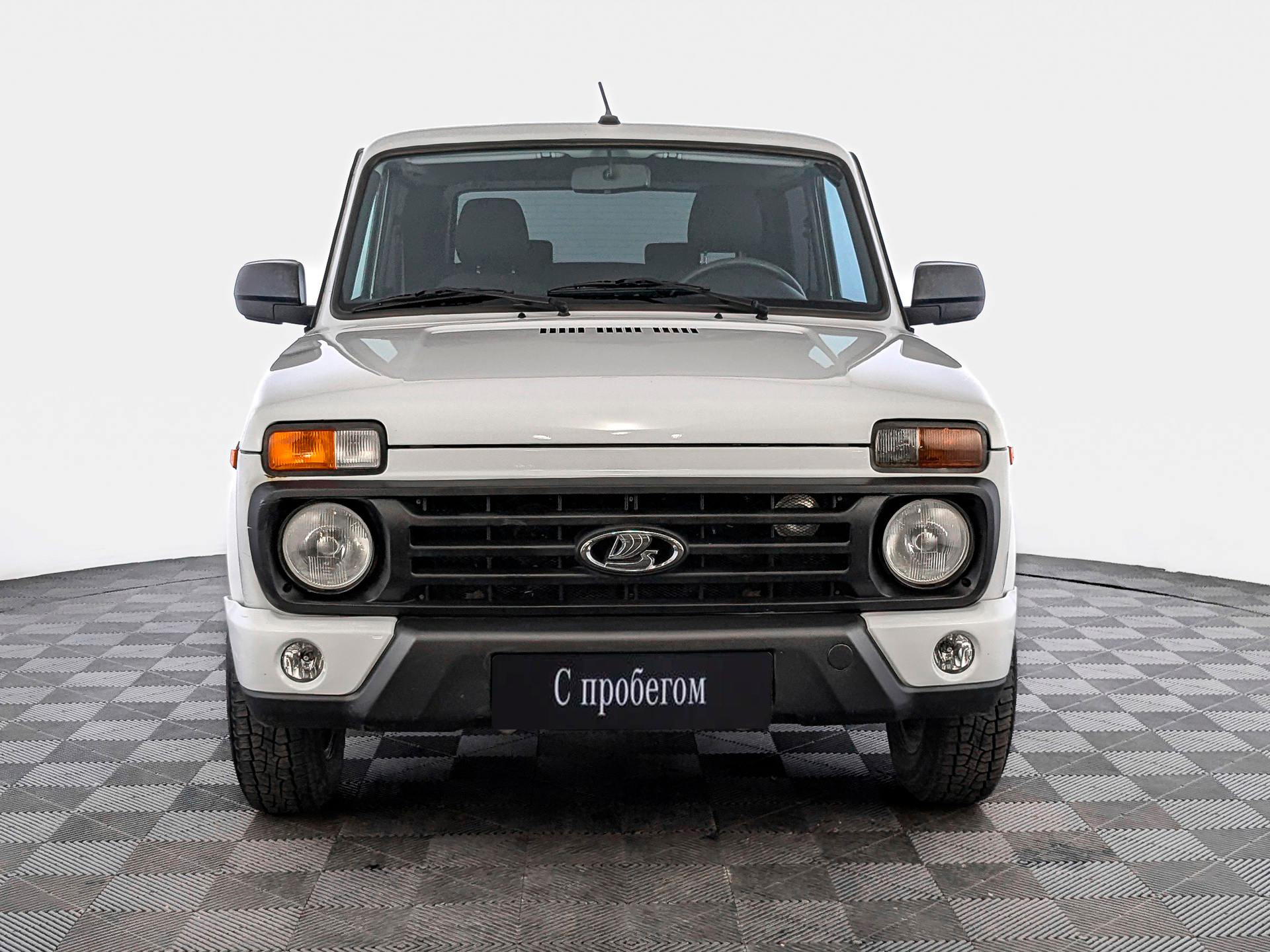 Lada Niva Legend Белый, 2021, 18 629 км