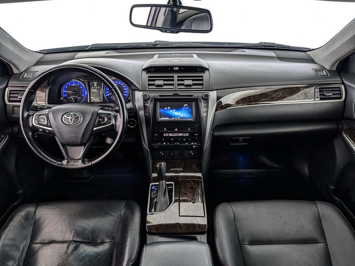 Toyota Camry Серый, 2016, 142 208 км