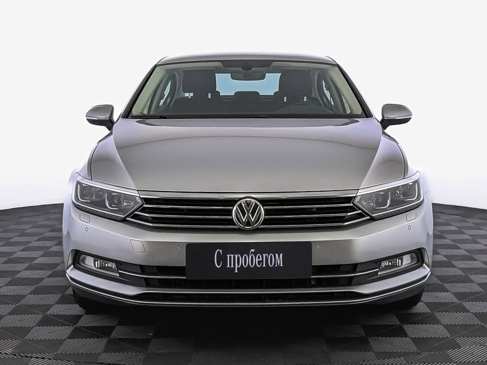 Volkswagen Passat Серебряный, 2018, 146 846 км