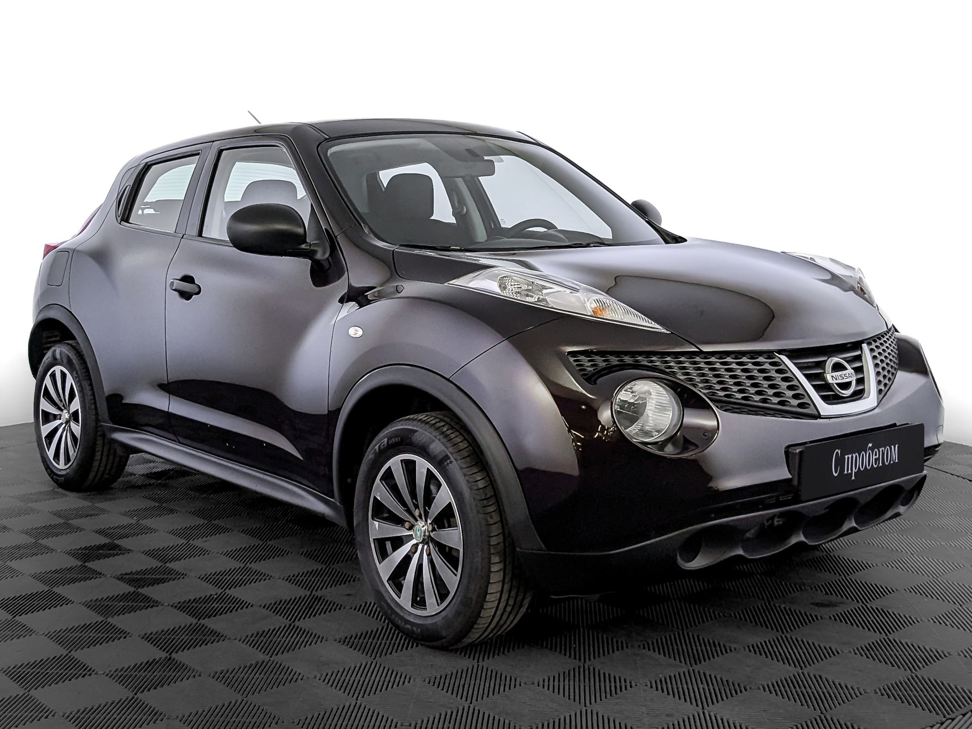 Nissan Juke черный, 2012, 149 177 км