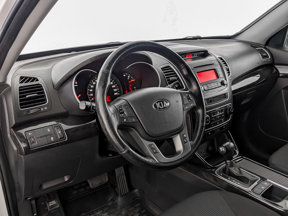 Kia Sorento Белый, 2017, 139 000 км