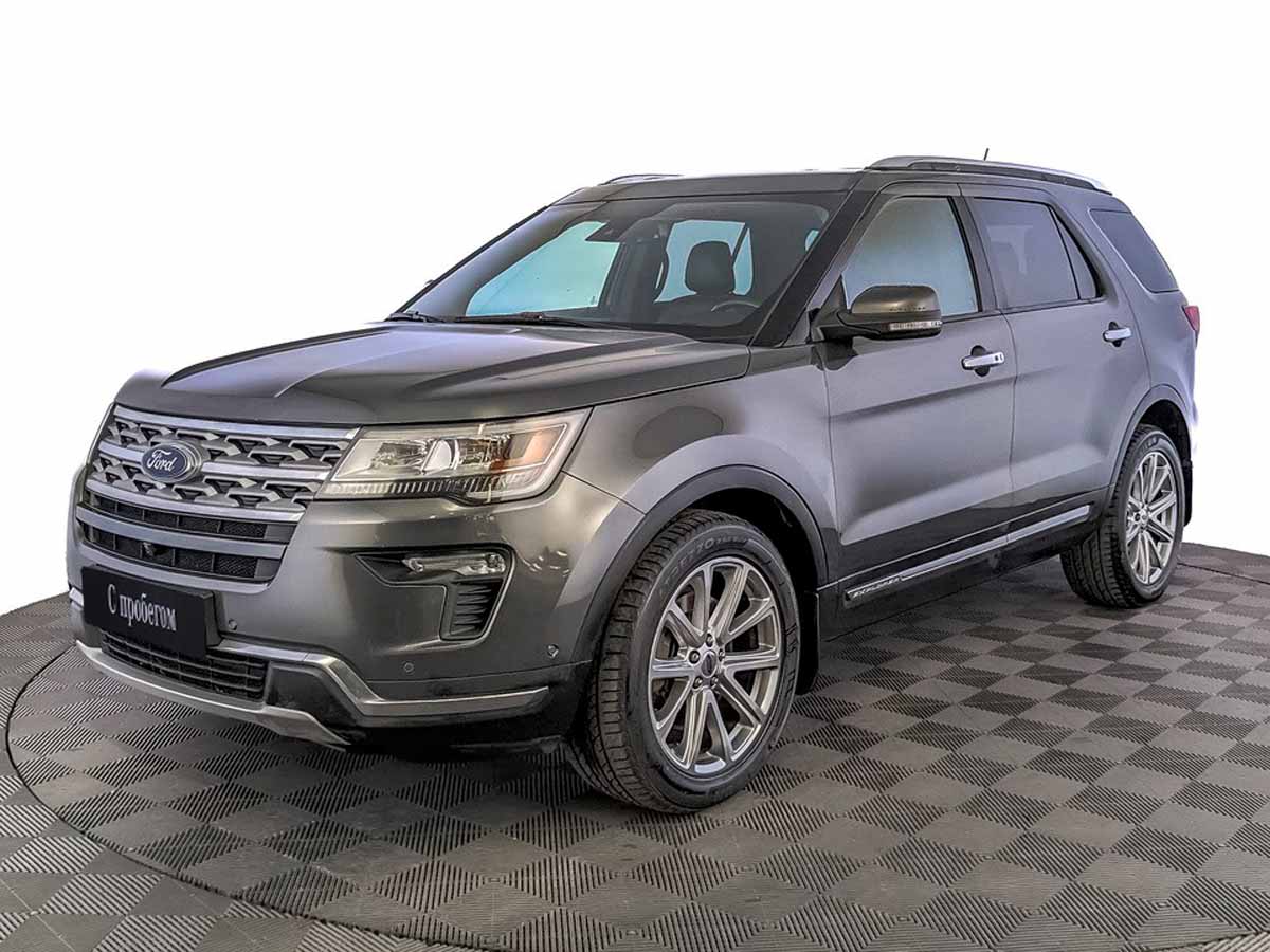 Ford Explorer серый, 2018, 159 956 км