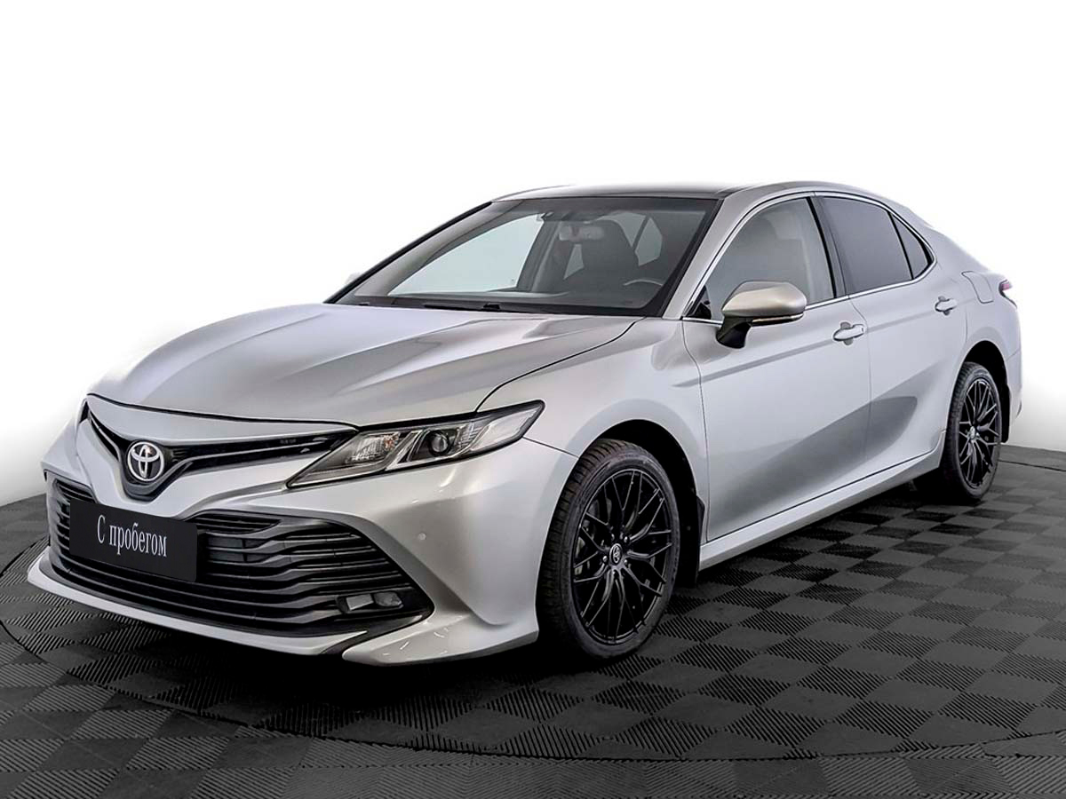 Toyota Camry Серебряный, 2018, 126 427 км