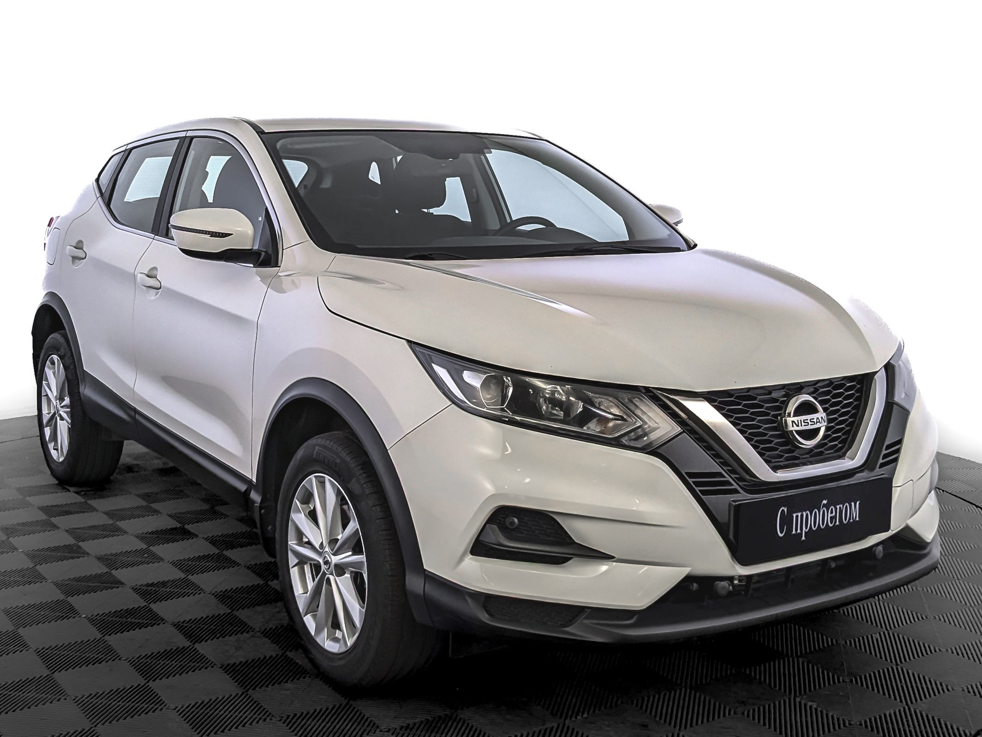 Nissan Qashqai Белый, 2021, 80 020 км