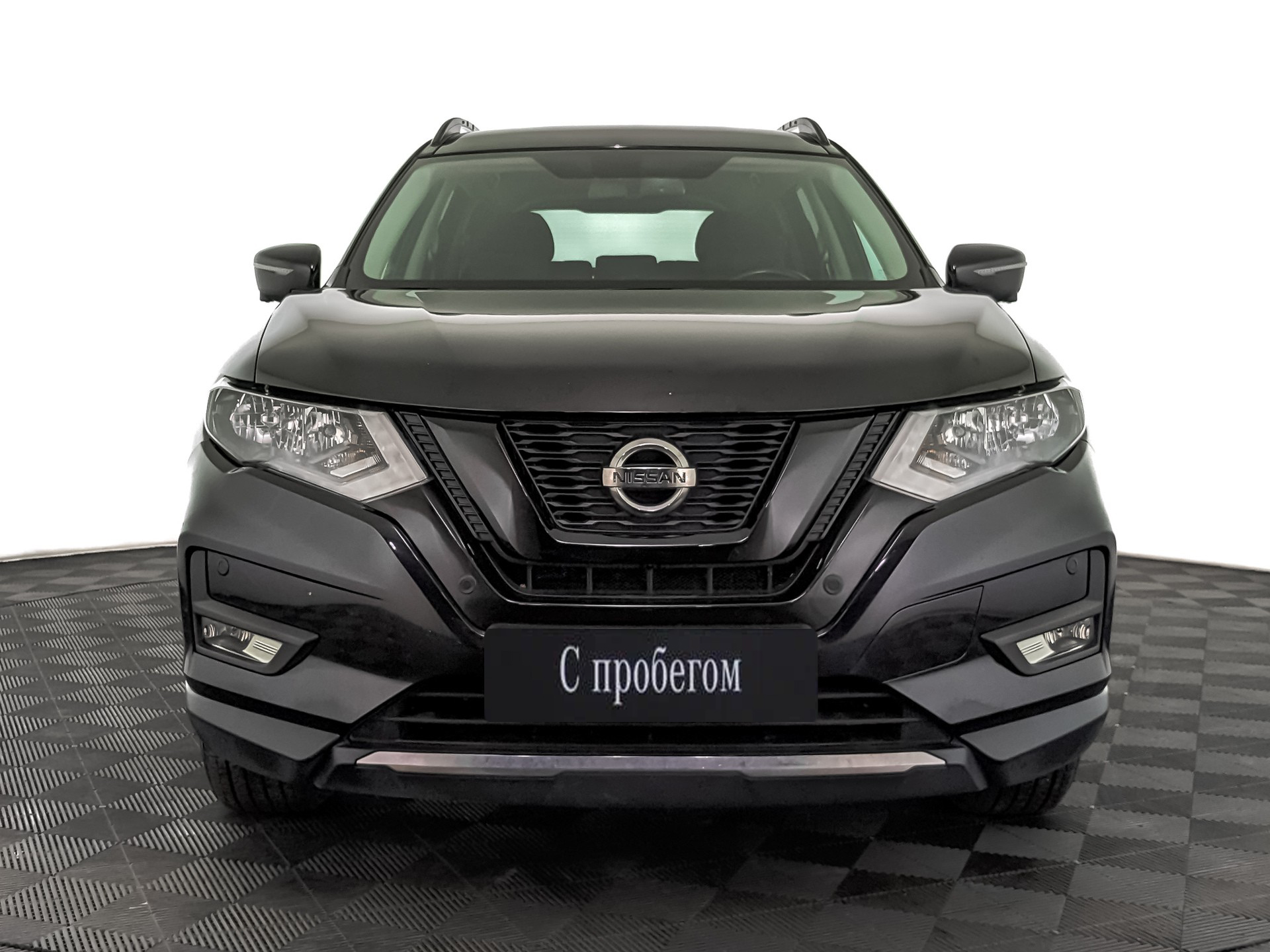 Nissan X-Trail черный, 2021, 67 374 км