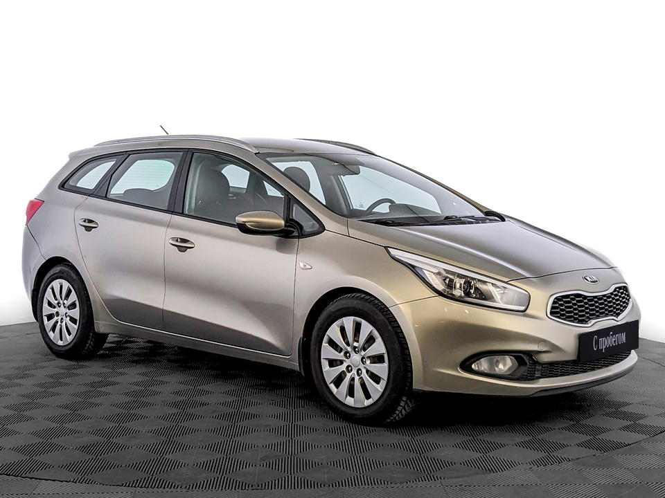 Kia Ceed Бежевый, 2016, 185 309 км