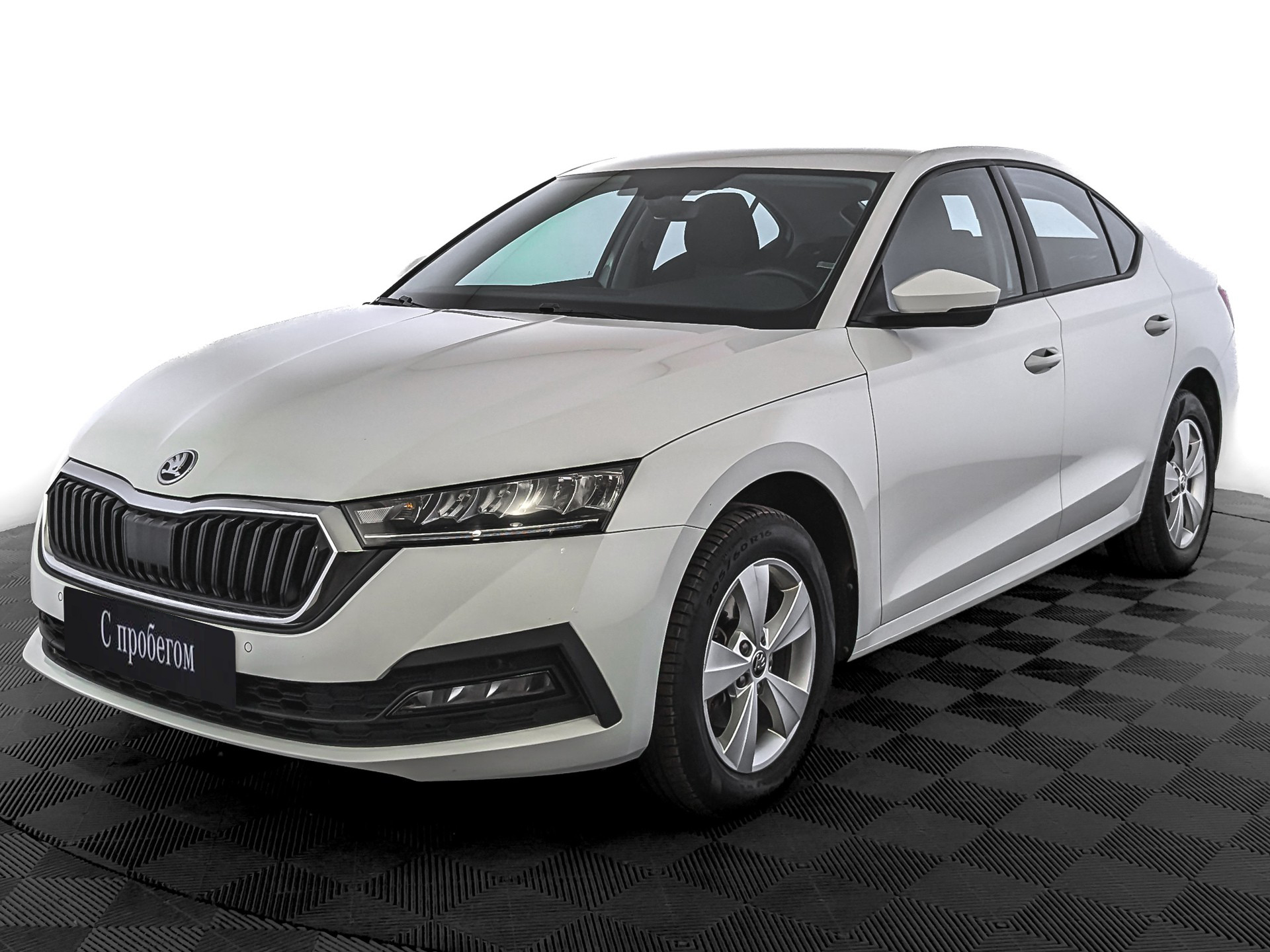 Skoda Octavia Белый, 2021, 62 044 км