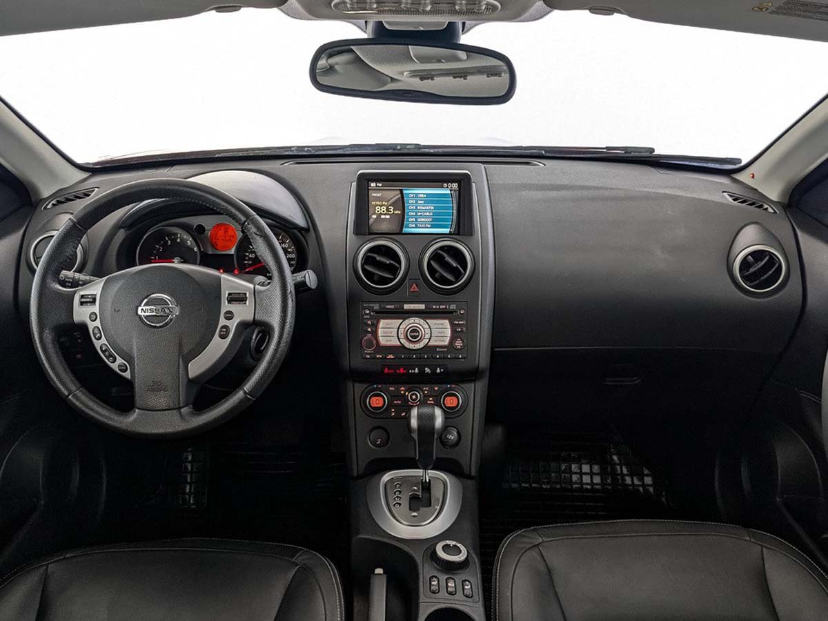 Nissan Qashqai Красный, 2008, 112 718 км