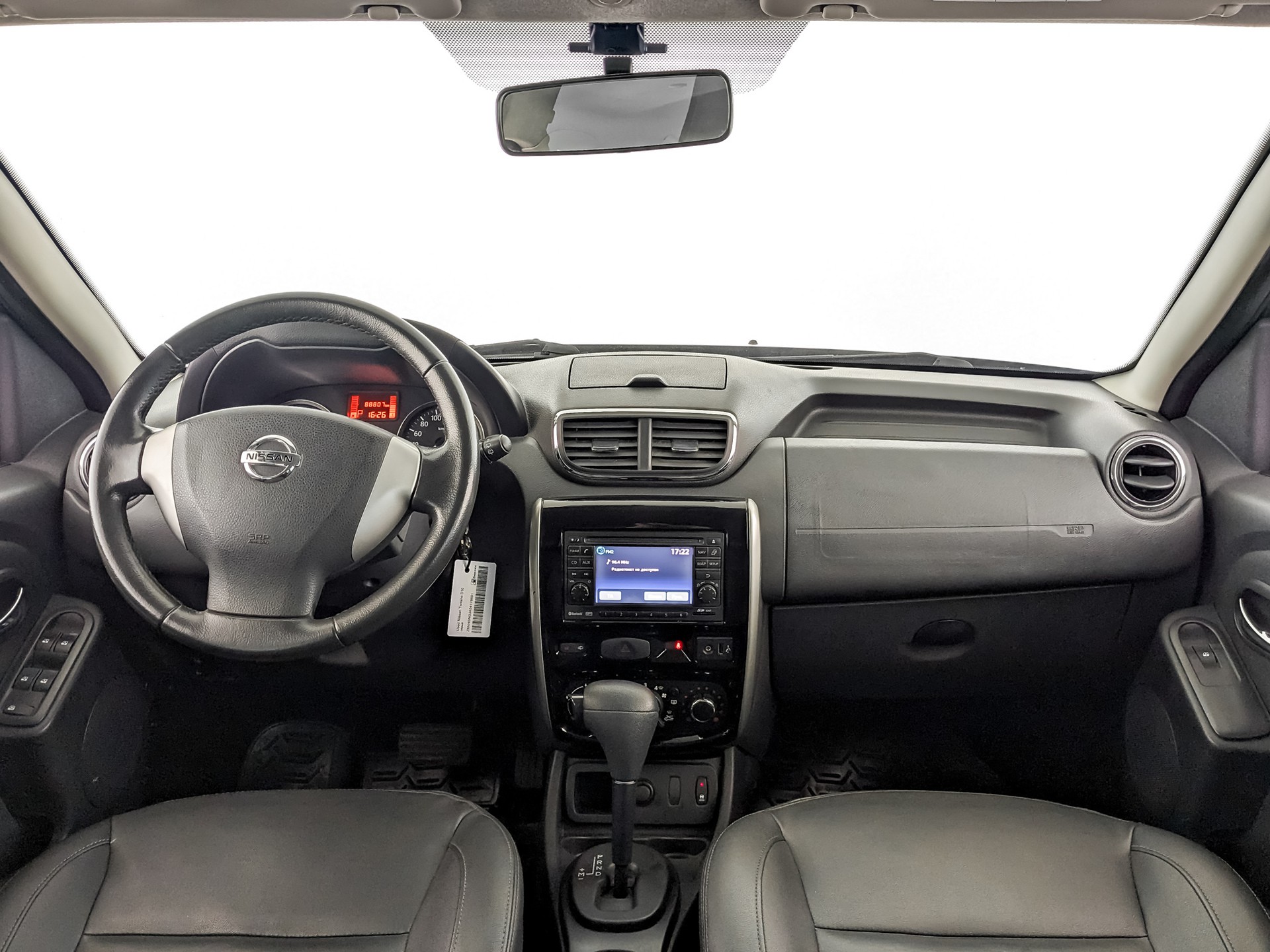 Nissan Terrano Серый, 2015, 88 430 км