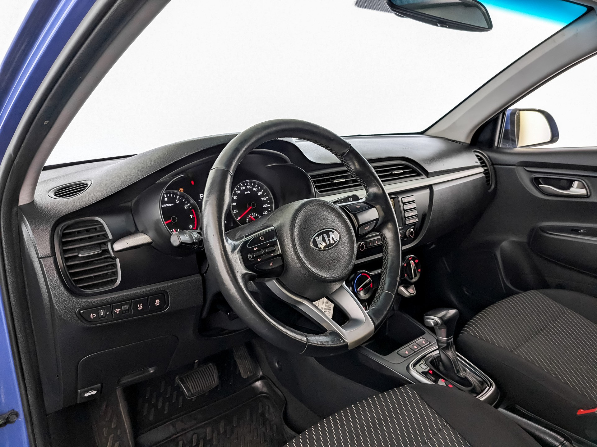 Kia Rio Синий, 2019, 181 327 км